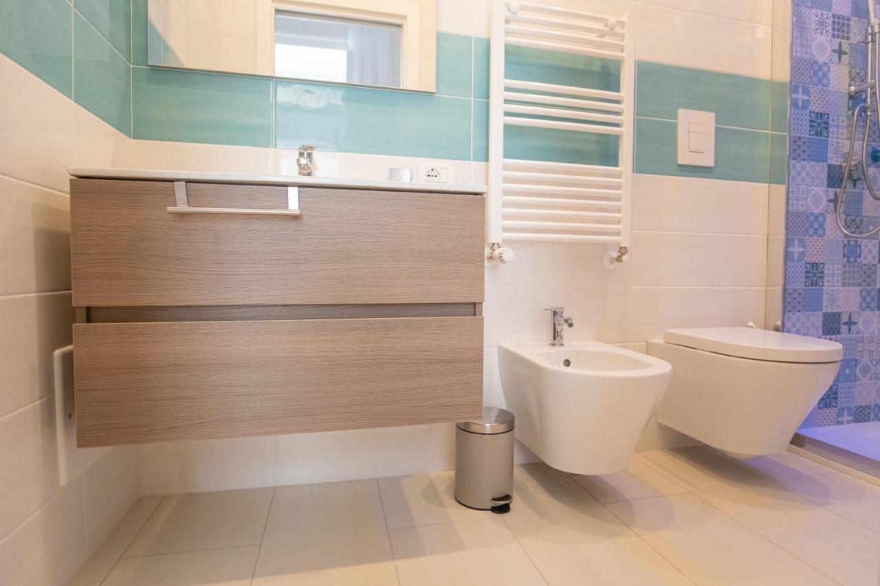 Leone Suites Toledo Napoli Exterior foto