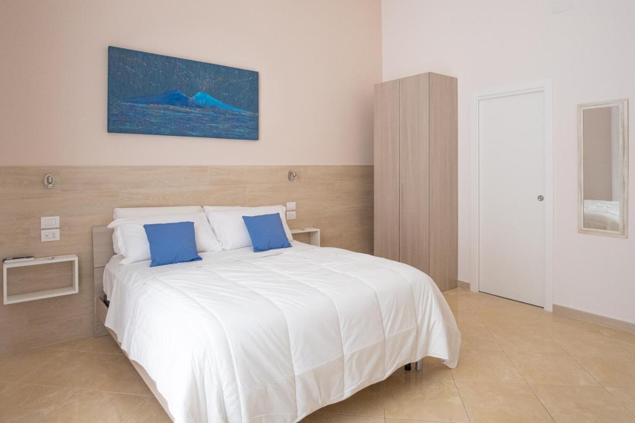 Leone Suites Toledo Napoli Exterior foto