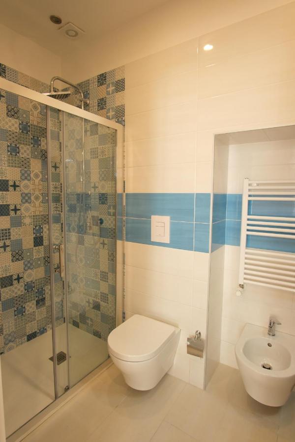 Leone Suites Toledo Napoli Exterior foto